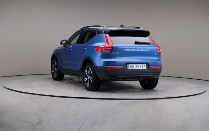 Volvo XC 40 cena 131899 przebieg: 65654, rok produkcji 2020 z Warszawa małe 211